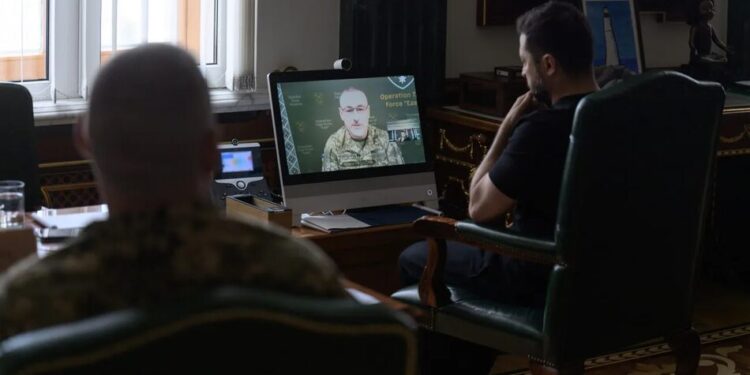 Зеленський обговорив з Ніколюком ситуацію навколо Слов'янська, Костянтинівки і Дружківки та посилення бригад