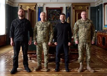 Зеленський визначив, хто очолить Генштаб і що буде з Сирським