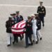 Труну з тілом сенатора Ліндсі Грема внесли до Капітолію США