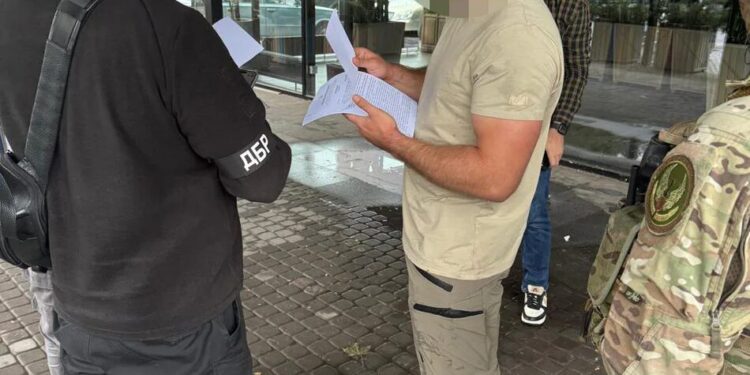 Розслідування по "Скелі": молодший сержант побив капелана та підполковника, йому загрожує до 10 років в'язниці
