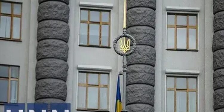 Консультації щодо нового уряду тривають, ситуація з міністром оборони "поки абсолютно невизначена" – нардеп
