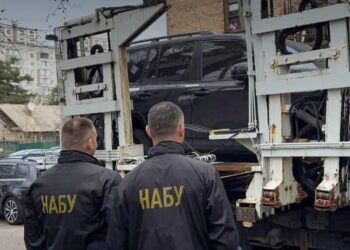 Група ділків з посадовцями Нацгвардії отримала підозри за схему на 150 млн грн, арештовано елітні авто і нерухомість – САП