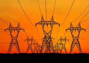 НКРЕКП встановила нові тарифи на передачу електроенергії