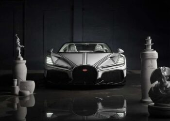 Bugatti представила унікальний гіперкар W16 Mistral Blanc Éternel з порцеляною