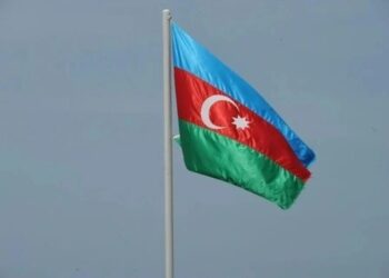 Баку вручив послу рф ноту протесту через удар по АЗС Азербайджану в Україні