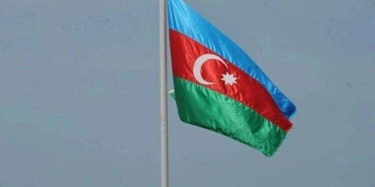 Баку вручив послу рф ноту протесту через удар по АЗС Азербайджану в Україні