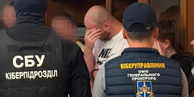 Генпрокурор: з початку року правоохоронці ліквідували кол-центрів на 2 тисячі робочих місць