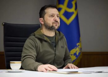 Зеленський ввів санкції проти постачальників обладнання для ВПК рф і російських пропагандистів