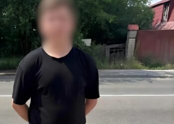 У Києві шахраї вкрали у трьох пенсіонерів понад 8 млн гривень під приводом "перевірки" СБУ