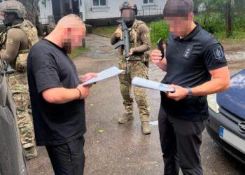 Двох військових зі "Скелі" затримали і вручили підозру за жорстоке поводження з побратимами – ДБР