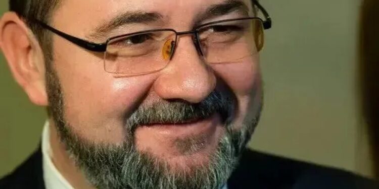"Слуга народу" Потураєв подав заяву про припинення повноважень нардепа