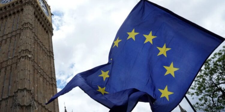 Країни ЄС планують суттєво послабити наступний пакет санкцій проти росії