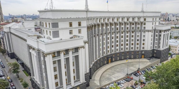 Підготовка до зими та виклики війни можуть стати головними причинами кадрових змін в уряді
