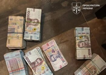Близько 200 військовозобов'язаних оформили викладачами для відстрочки, у схемі 8 затриманих – прокуратура