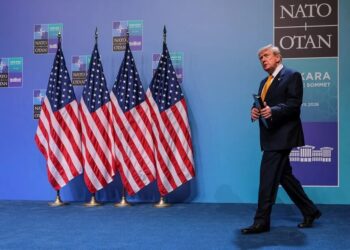 Трамп заявив, що нове керівництво Ірану "можуть повалити" у разі поновлення бойових дій