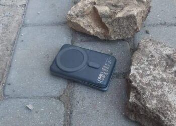 Ворог почав маскувати вибухівку під повербанки, смертоносний предмет виявили у Херсоні – МВА