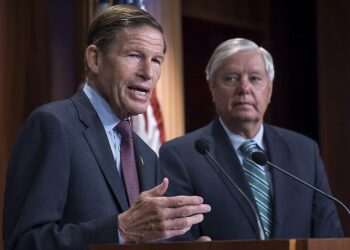 Законопроєкт про санкції США проти рф має вже понад 60 співавторів, що дозволяє його ухвалити – Axios
