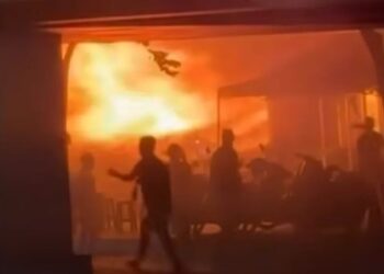 Пожежа в барі у Бангкоку забрала життя 30 людей