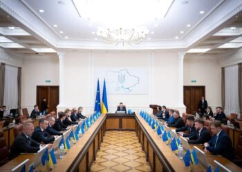 Кабмін сьогодні може призначити виконувачів обов’язків міністрів оборони та закордонних справ