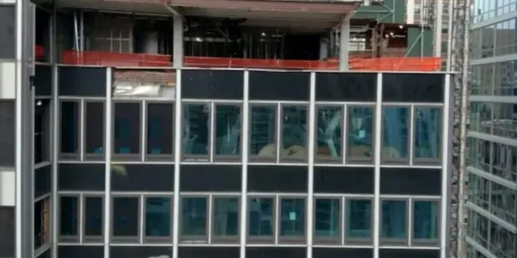 37-поверховий хмарочос у Нью-Йорку опинився під загрозою обвалу, район евакуювали