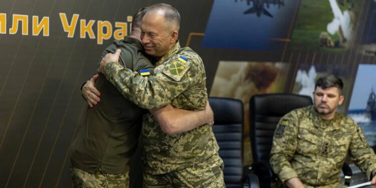 "Нехай кожне рішення наближає Україну до миру" – Сирський передав повноваження Головнокомандувача ЗСУ Драпатому