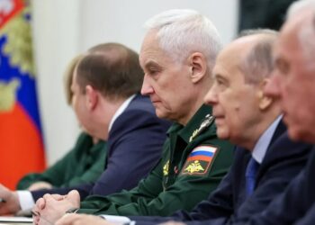 Після виборів до держдуми в рф можуть запровадити воєнний стан – росЗМІ