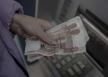 Обсяг готівки в обігу в рф зріс за півріччя рекордними темпами – розвідка