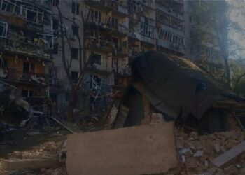 російські обстріли Києва пошкодили енергооб'єкти ДТЕК, частина міста без світла