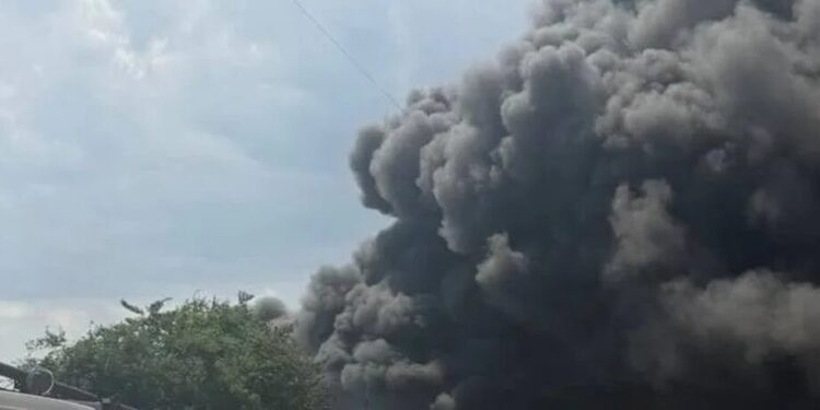 росія атакувала підприємство на Одещині, відомо про трьох загиблих