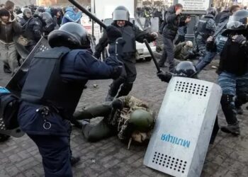 Суд засудив екс-командира "Беркута" та "тітушок" до 7-10 років за злочини під час Майдану