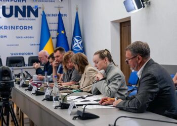 ДПС виявила лише один випадок порушення при оподаткуванні лізингу літаків, тоді як БЕБ розслідує справи проти 5 авіакомпаній