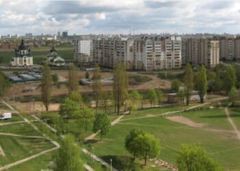 У Вишневому після російської атаки оголосили підвищену небезпеку через загрозу повторної детонації