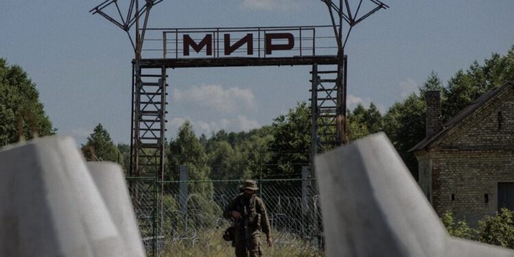 білоруська пропаганда маскує підтримку кремля "миротворчою" риторикою – розвідка