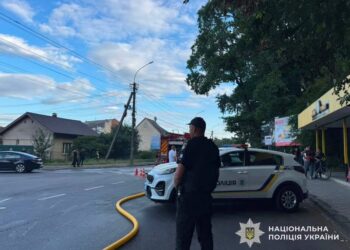 В Ужгороді озброєний чоловік влаштував стрілянину в Шахтинському лісі, поліція проводить спецоперацію