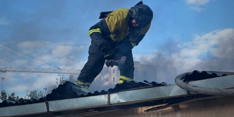 Удар рф по Чернігову – кількість постраждалих зросла до 25 людей, рятувальні роботи завершені