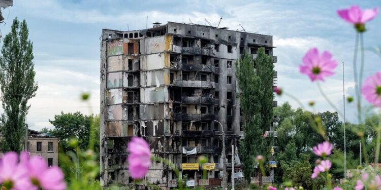 В Україні створять національні бригади відновлення для ліквідації наслідків російських обстрілів