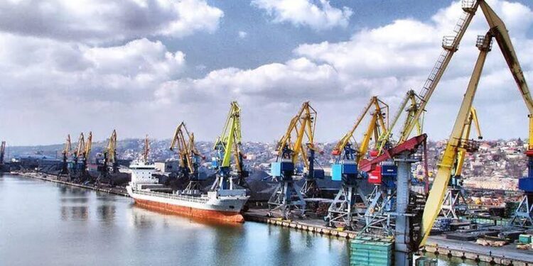 Україна працює над відновленням роботи портів у режимі 24/7 – Корецький