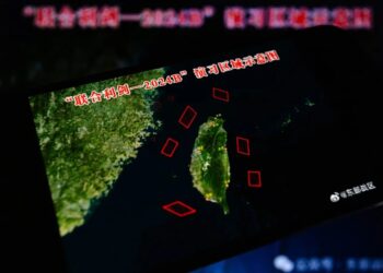 Китай посилює патрулювання берегової охорони біля Тайваню новим з'єднанням кораблів