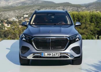 Новий Mercedes-Maybach GLS дебютує з більшою потужністю та покращеним стилем