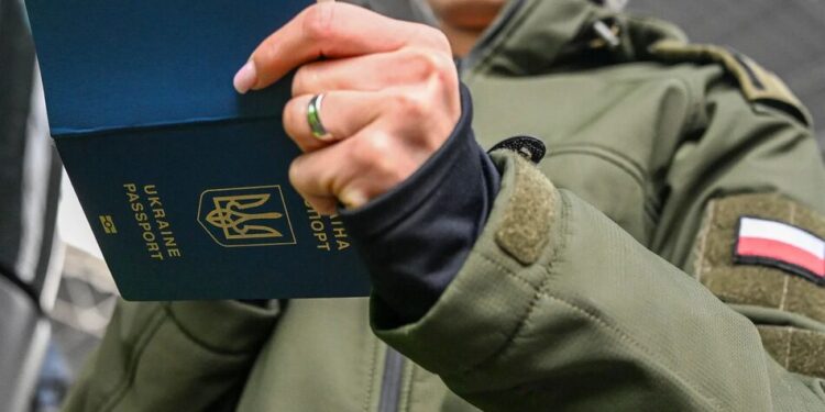 ЄС планує змінити правила тимчасового захисту для українців: нові заявники мають підтверджувати, що не підлягають мобілізації – Rzeczpospolita