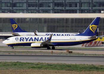 Ryanair попередила про хаос в аеропортах ЄС через нову систему біометричного контролю