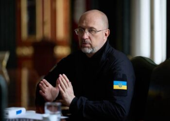 Зеленський і Шмигаль обговорили посилення захисту енергетики і стійкості України