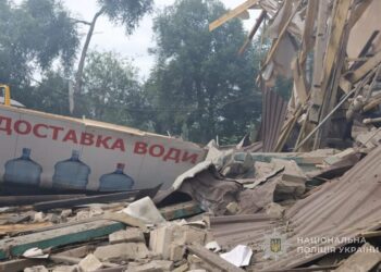 рф вдарила по Запоріжжю: одна загибла, серед постраждалих троє дітей