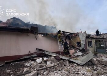 Російський удар КАБами по Запоріжжю: кількість постраждалих зросла до 11