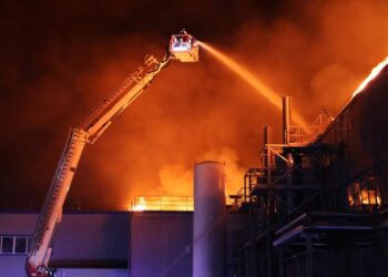 рф атакувала продовольчі склади на Одещині та Миколаївщині: є поранені