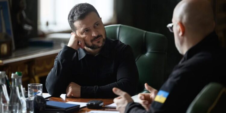 Політичні, фінансові та суто технічні – Зеленський анонсував нові домовленості з партнерами до опалювального сезону