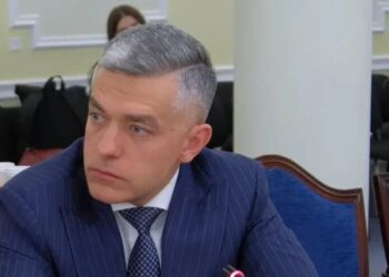 Голову наглядової ради Сенс Банку Гладишенка відсторонили на шість місяців – Мінфін