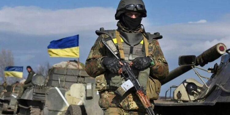 Зупинка закупівель озброєння для фронту: процес розблоковано, але ризики залишаються