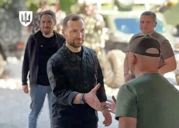 Хмара відвідав підрозділи авіації та протиповітряної оборони Повітряних Сил, говорили про захист неба