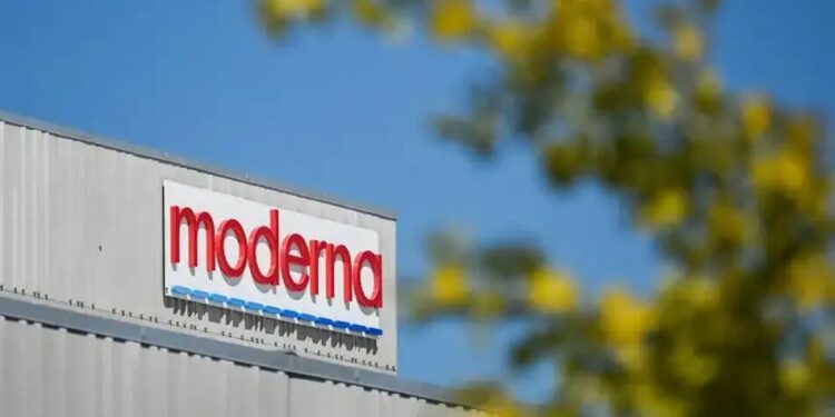 FDA схвалила першу в США мРНК-вакцину проти грипу для людей від 50 років